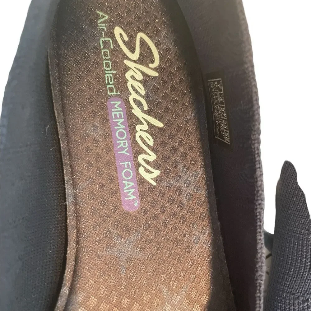 Skechers navy blue